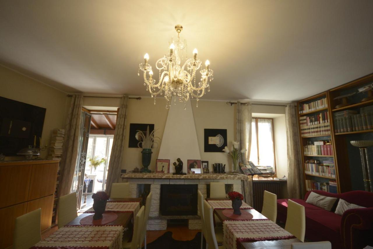Couette-café Marisa Pavie